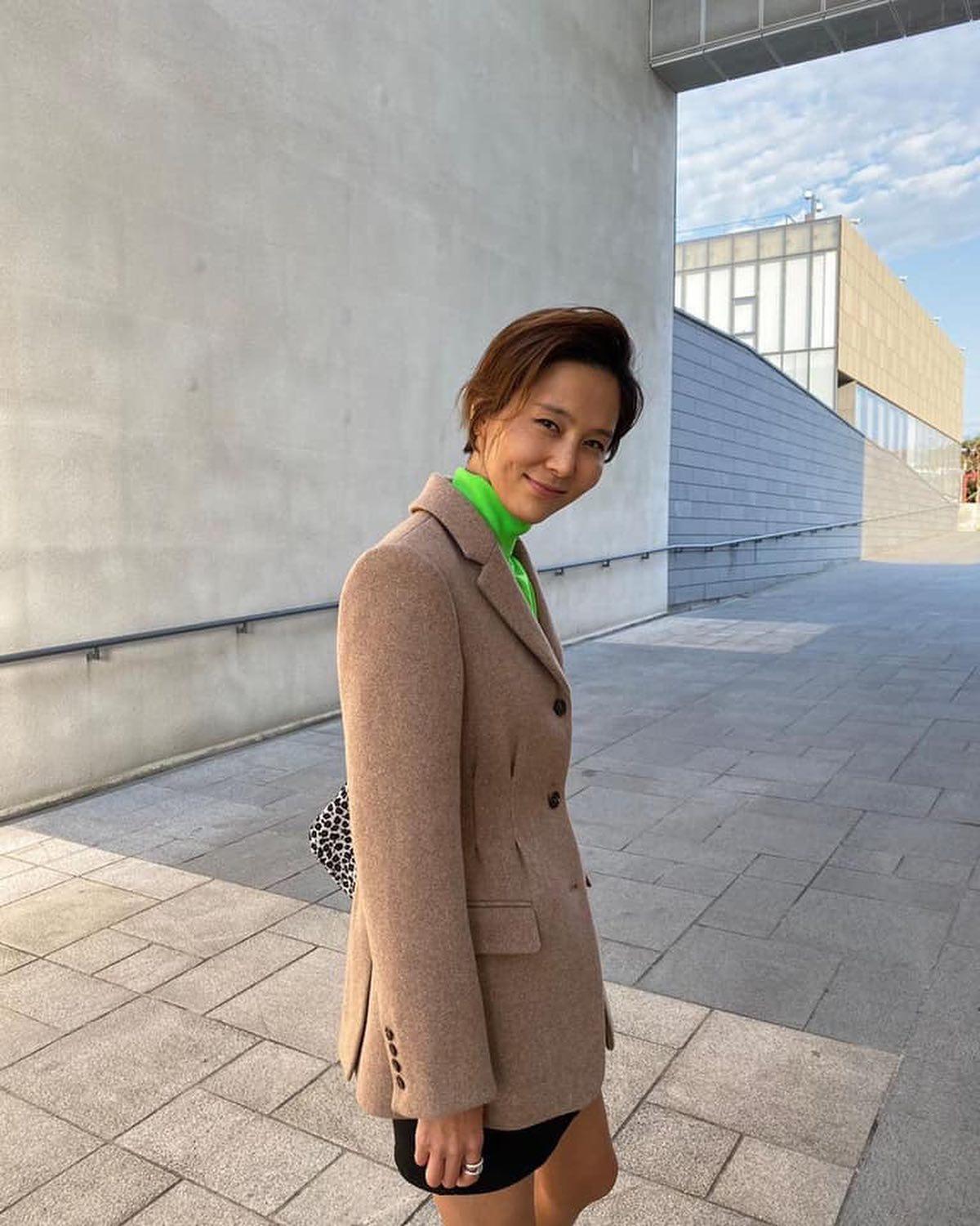 태가 남다른 멋쟁이 나영언니💚 이미지