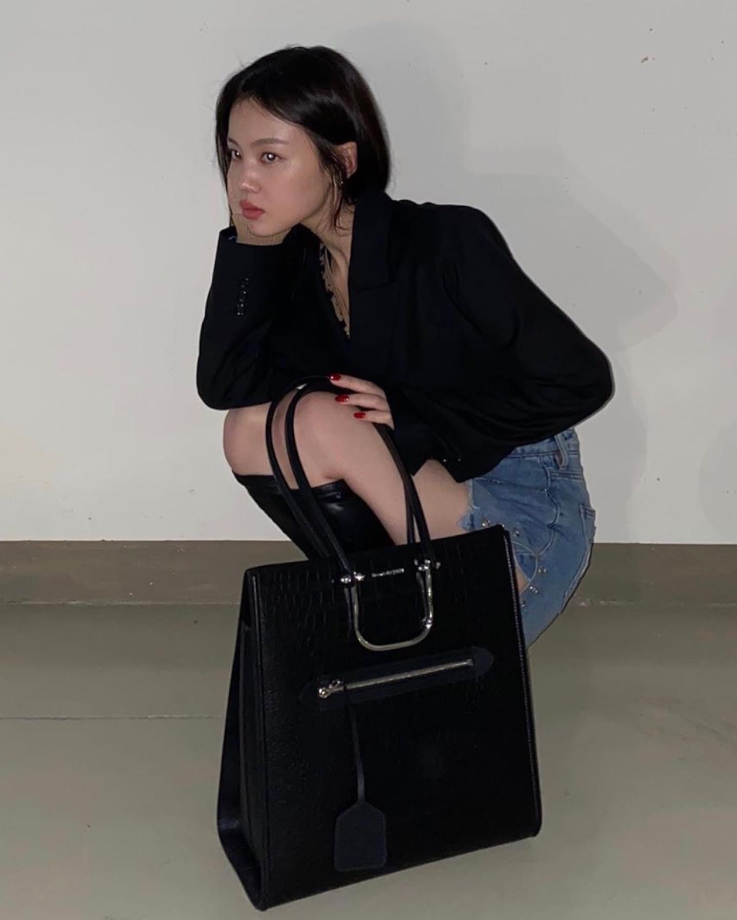 토트백🖤❤ @필요하겠는데?! 이미지9