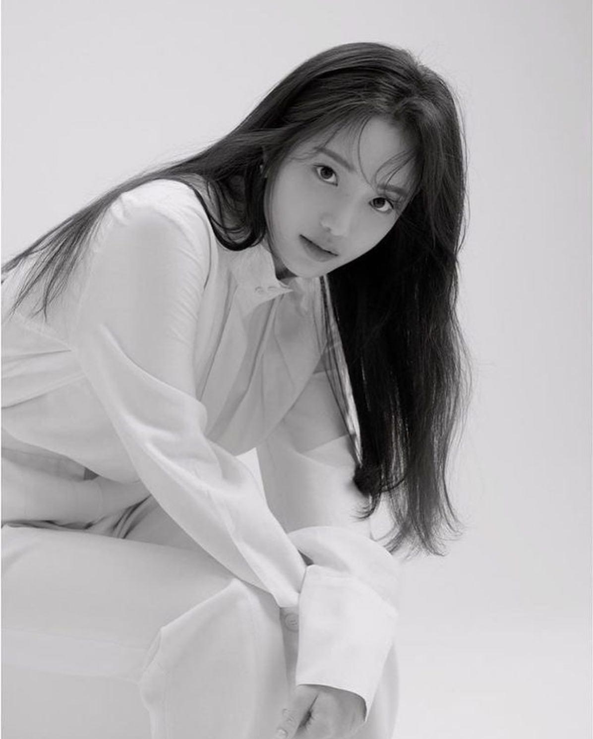 청초하고 러블리한 한소은🤍 이미지10