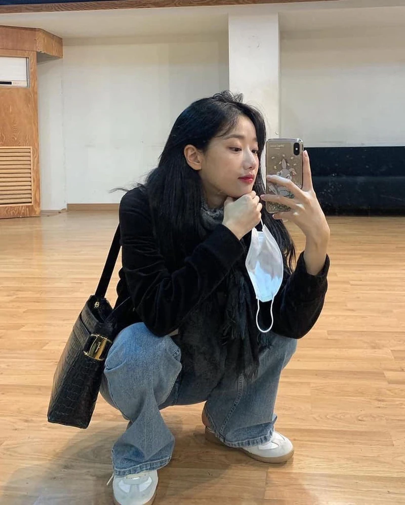 겨울다가오니까 흑발,,,🖤 이미지1