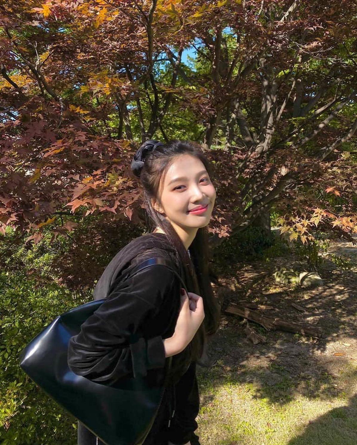 머리끈으로 포인뜨🎀 이미지