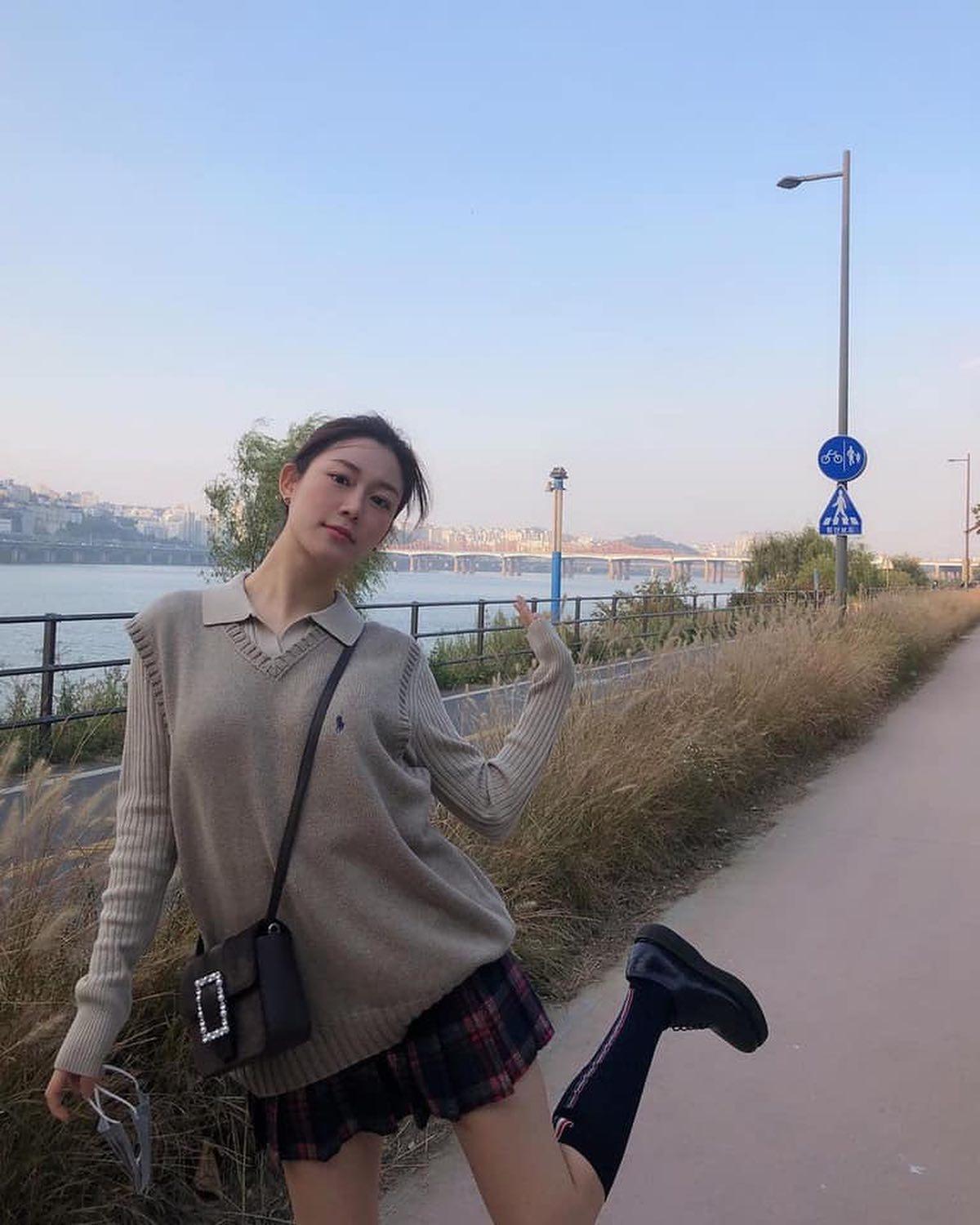 깔끔한 폴로 입기🐎🤎🍁 이미지