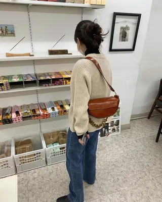 빵순이 갬성🥐💛시나몬백 이미지