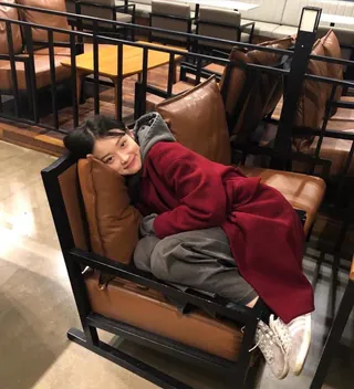 분위기에 심쿵🤎@신도현 이미지