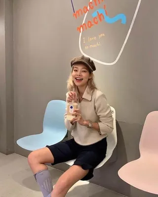 니트에 반바지는 두배로 큐트🥰 이미지
