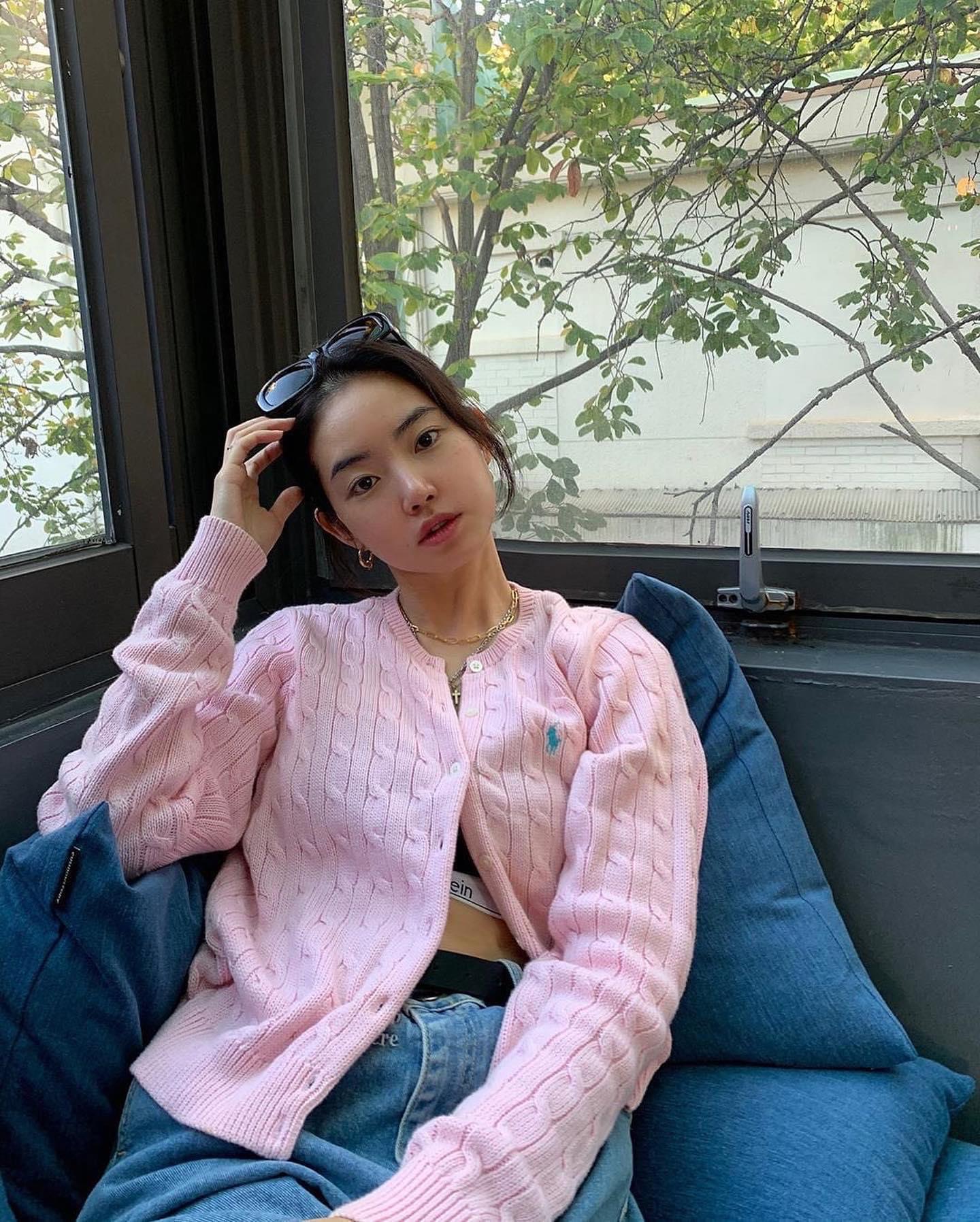 황승언의 가을코디 분위기🤎 이미지