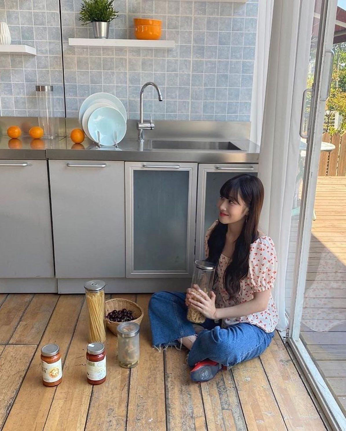 러블리즈 유지애🎀 러블리 무드 이미지3