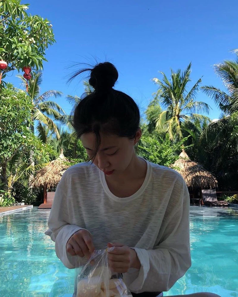 기본티로 여리여리 느낌😍 이미지2