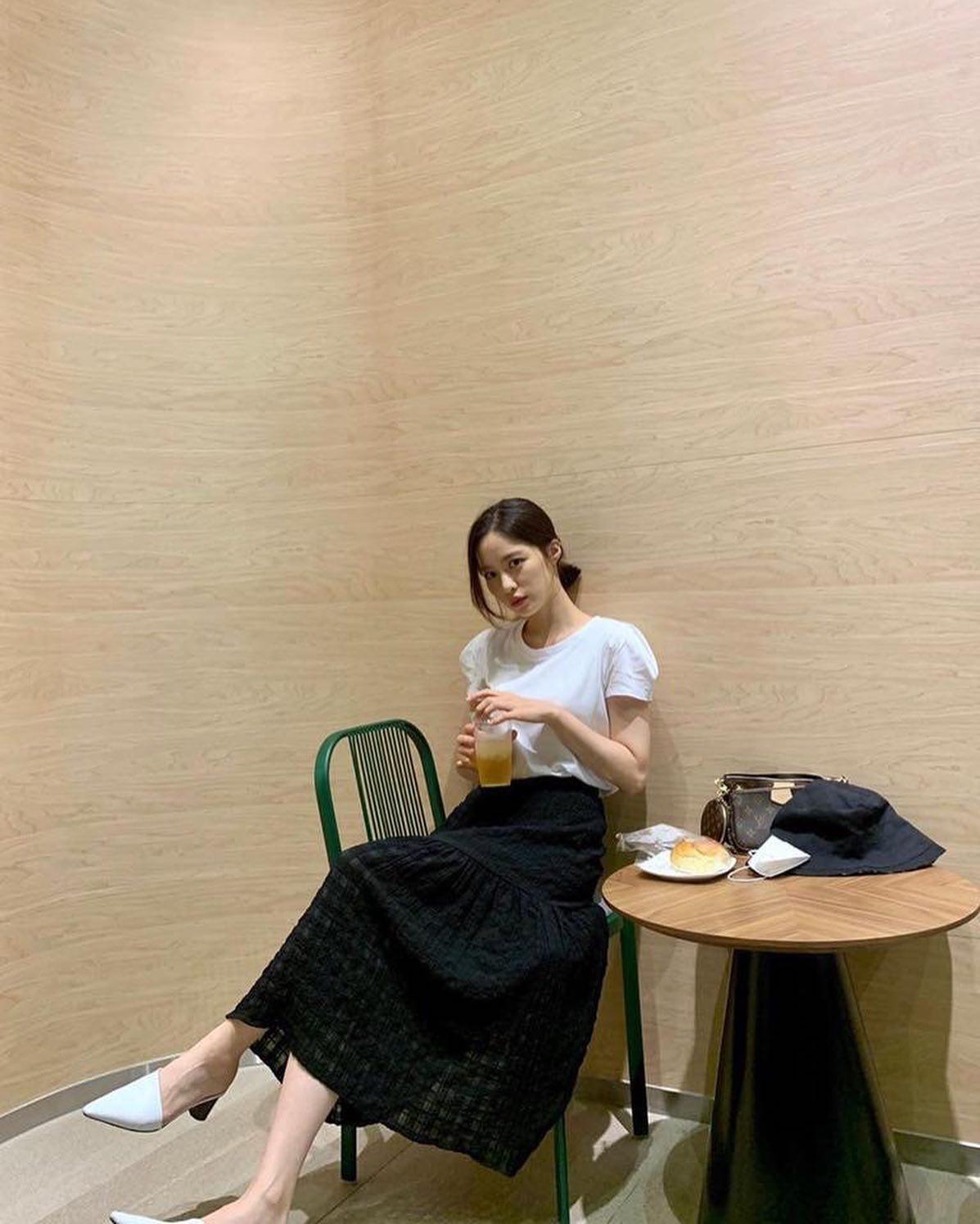 매끈한 스틸레토 힐 보면 좋아🥰 이미지2