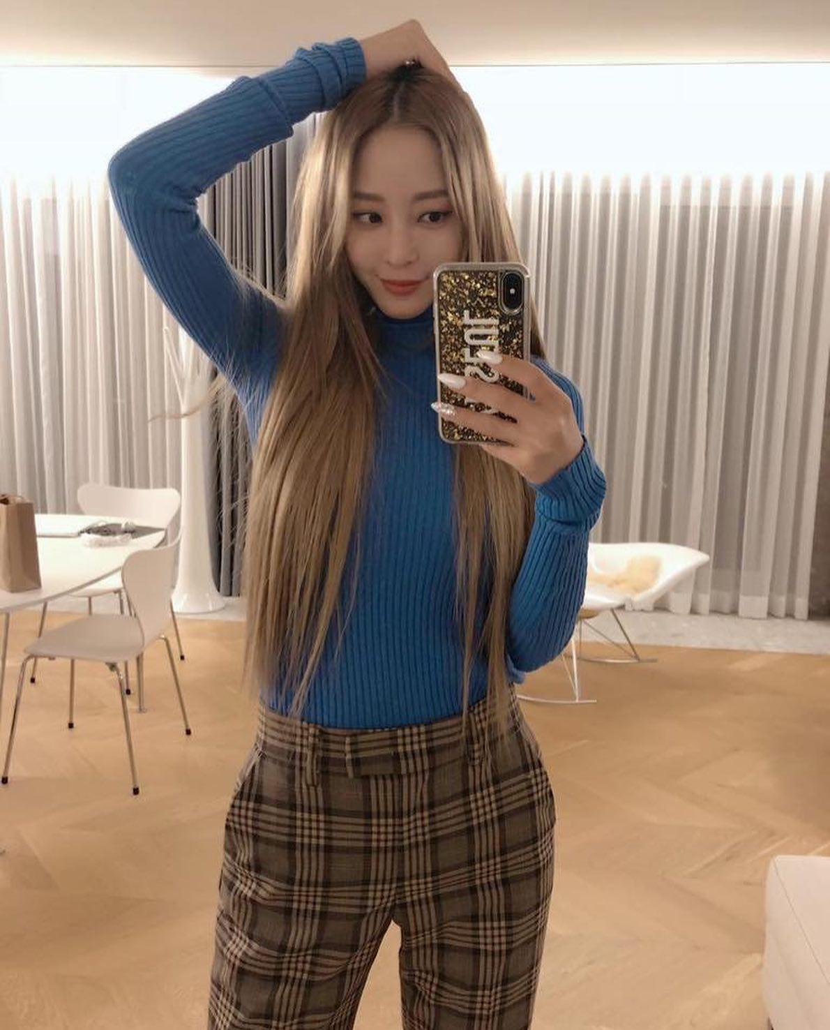 체크 골라입기☕️🤎 이미지