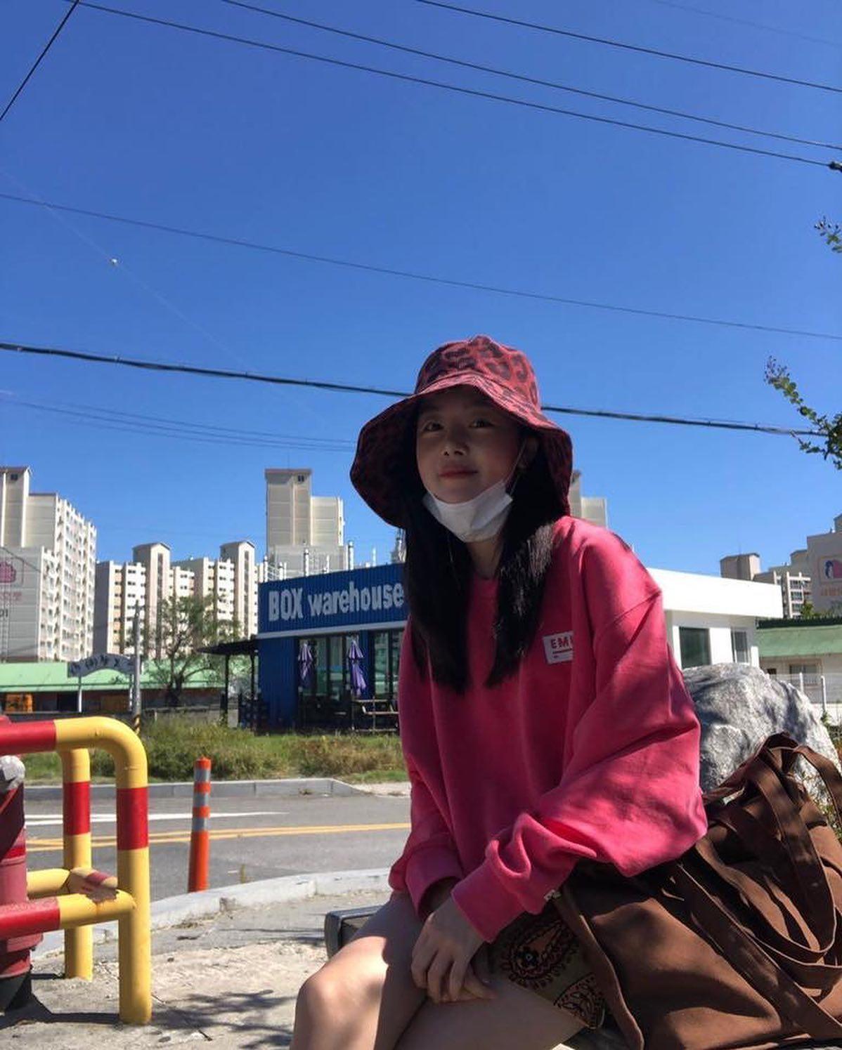 맨투맨 깔별로 즐기자💙💚 이미지4