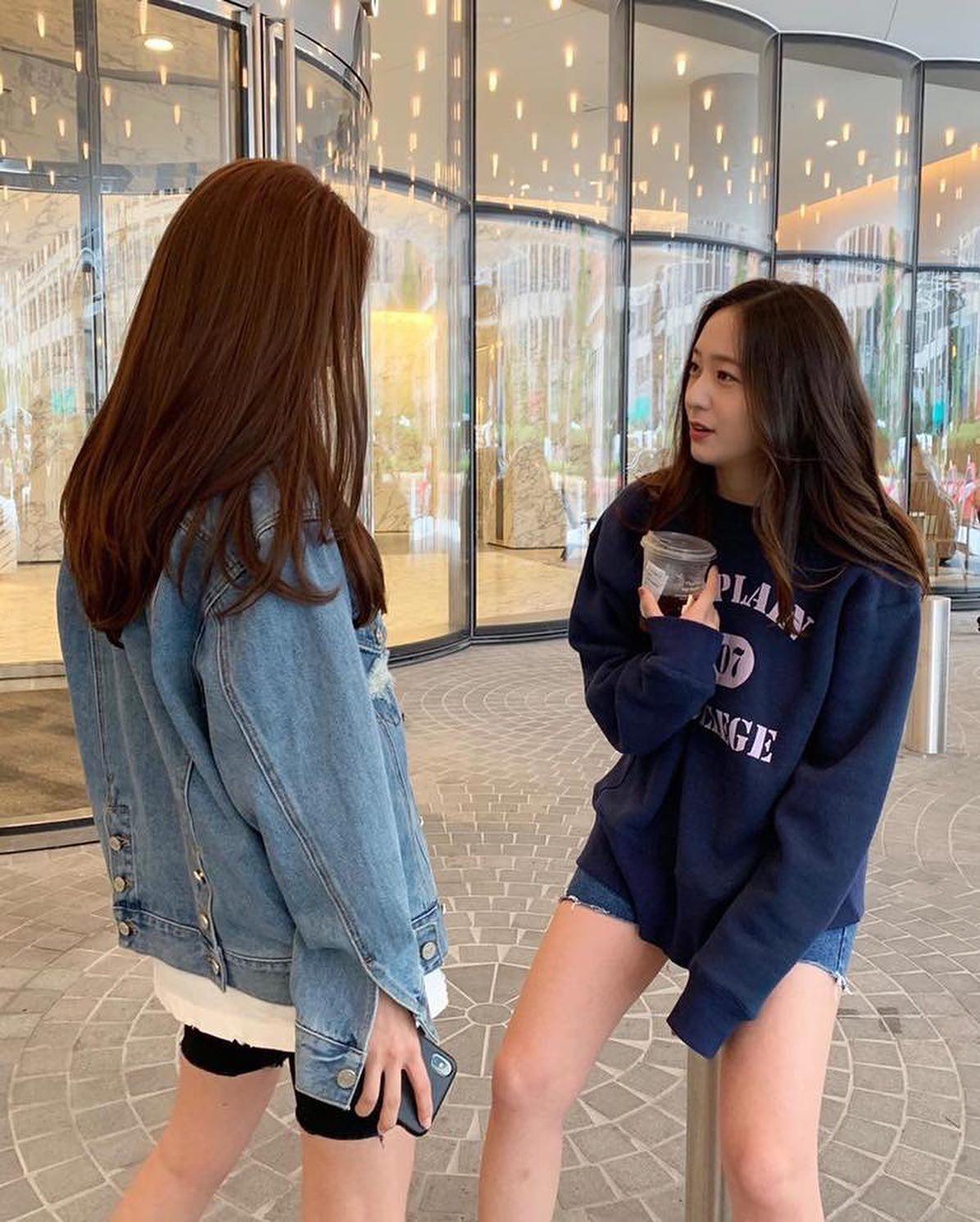 맨투맨 깔별로 즐기자💙💚 이미지5