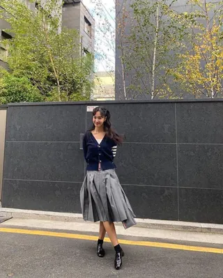 유리의 더 예뻐진 분위기 코디🤍 이미지
