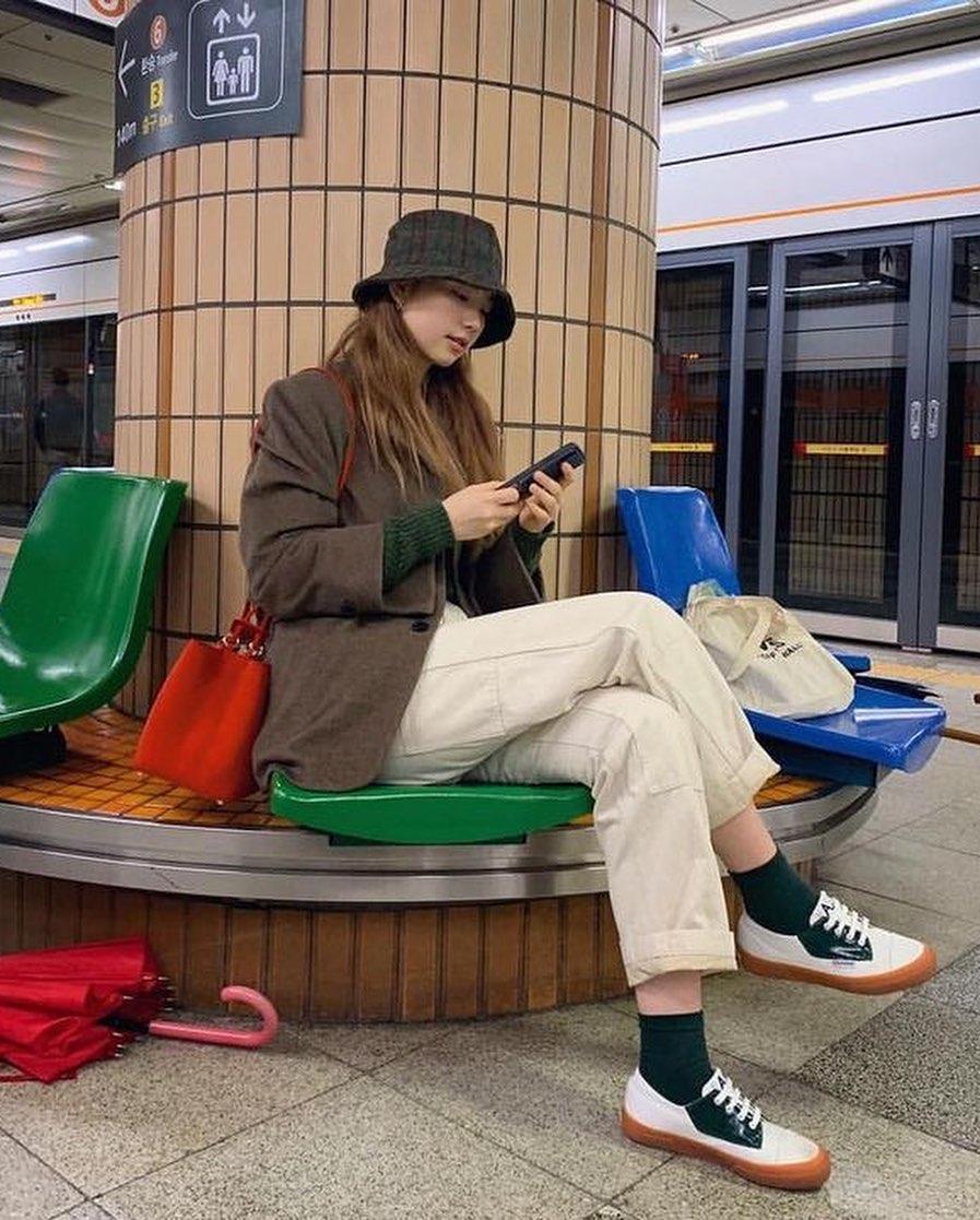 바지 끌리지 말고 롤업!🔥🧦 이미지