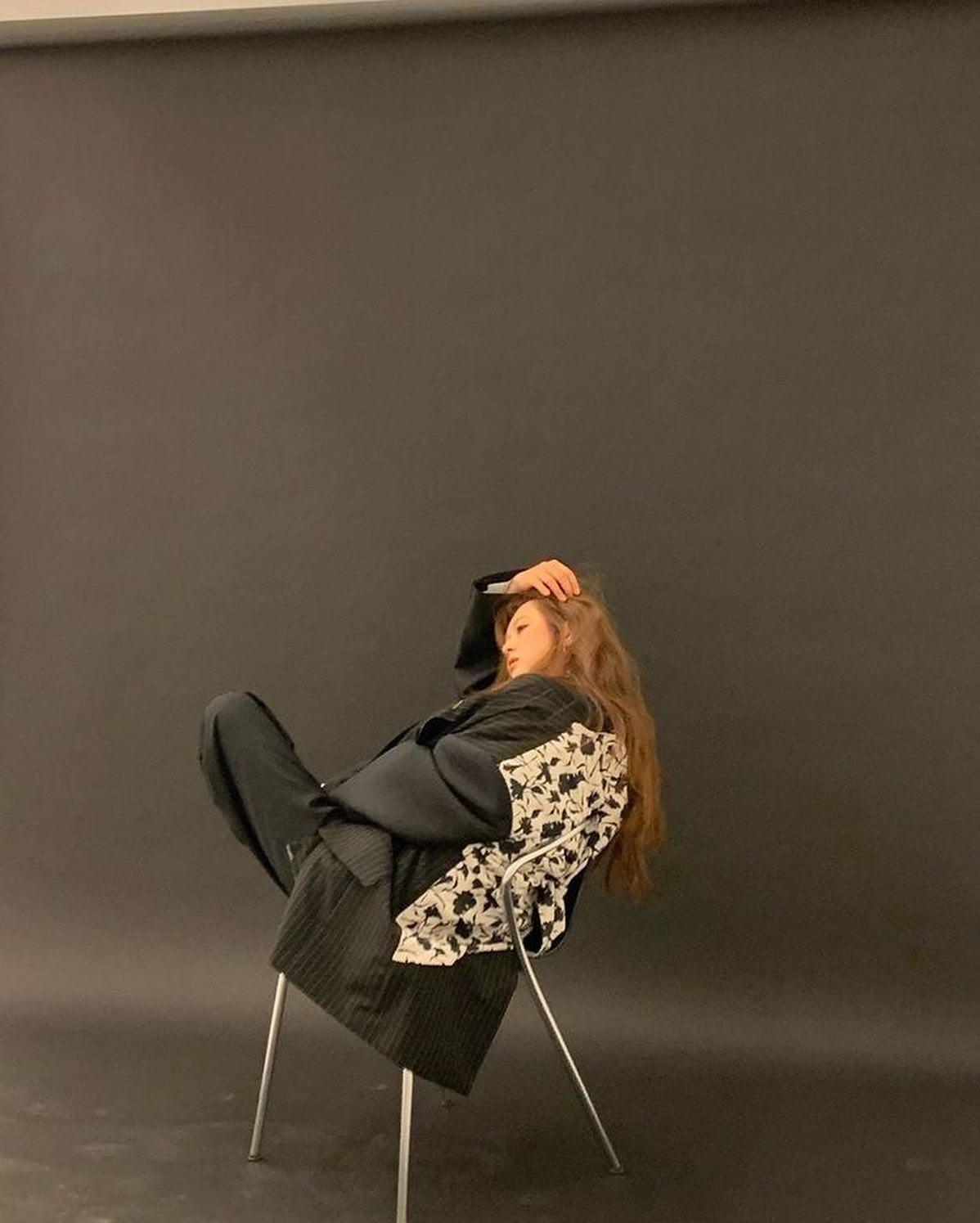 30대 같지않은 고아라 분위기💕 이미지6