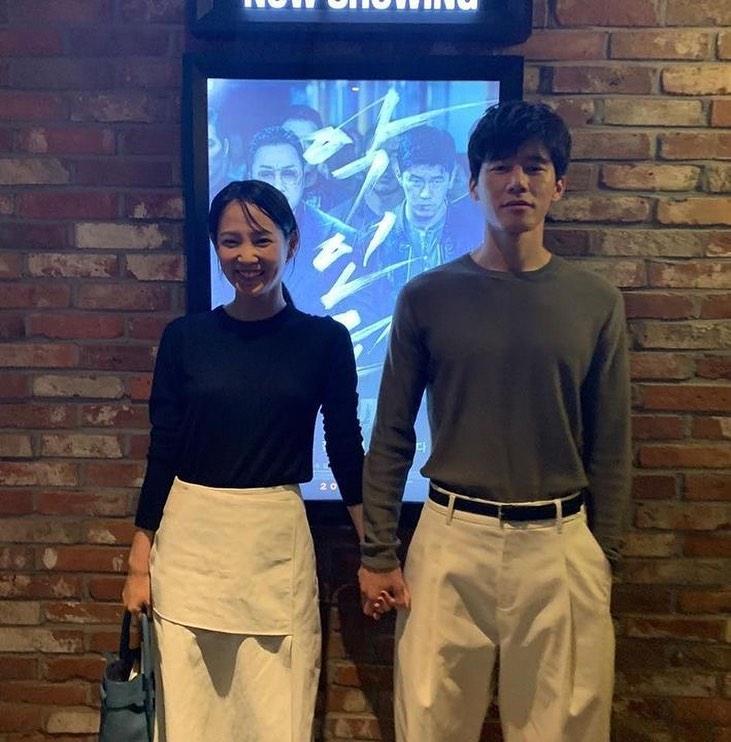사랑 가득♥️윤승아&김무열👫🏻 이미지