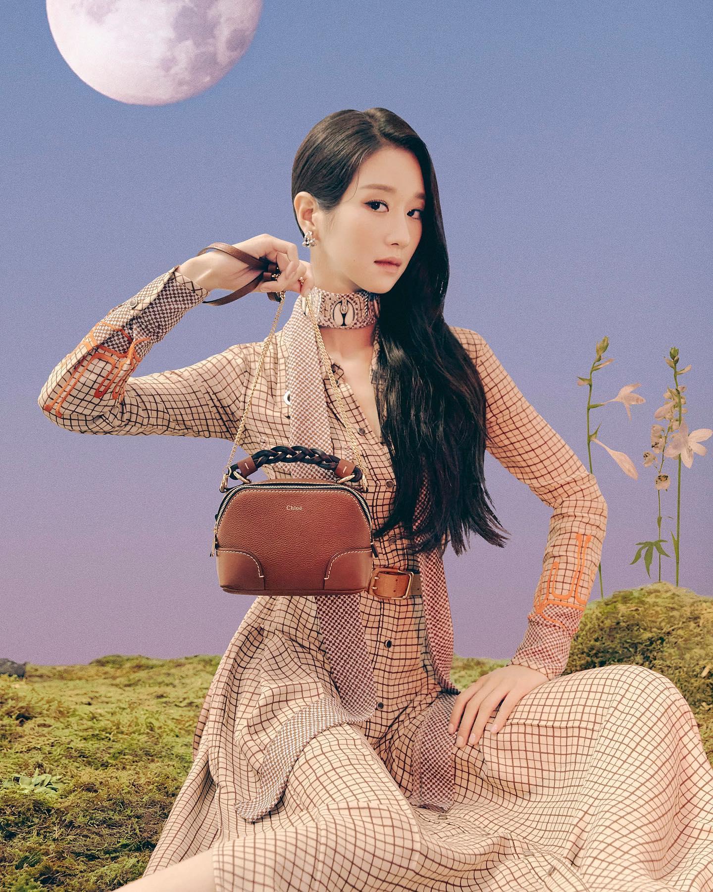 끌로에의 뮤즈, 서예지🧡
마네킹 미모 @닮고싶어 👜 #광고 #끌로에 #다리아백 이미지