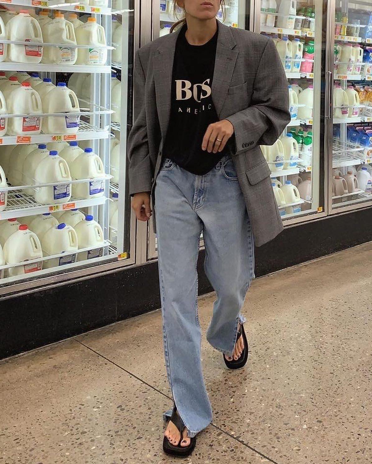 그레이와 청바지의 조합🐘👖 이미지