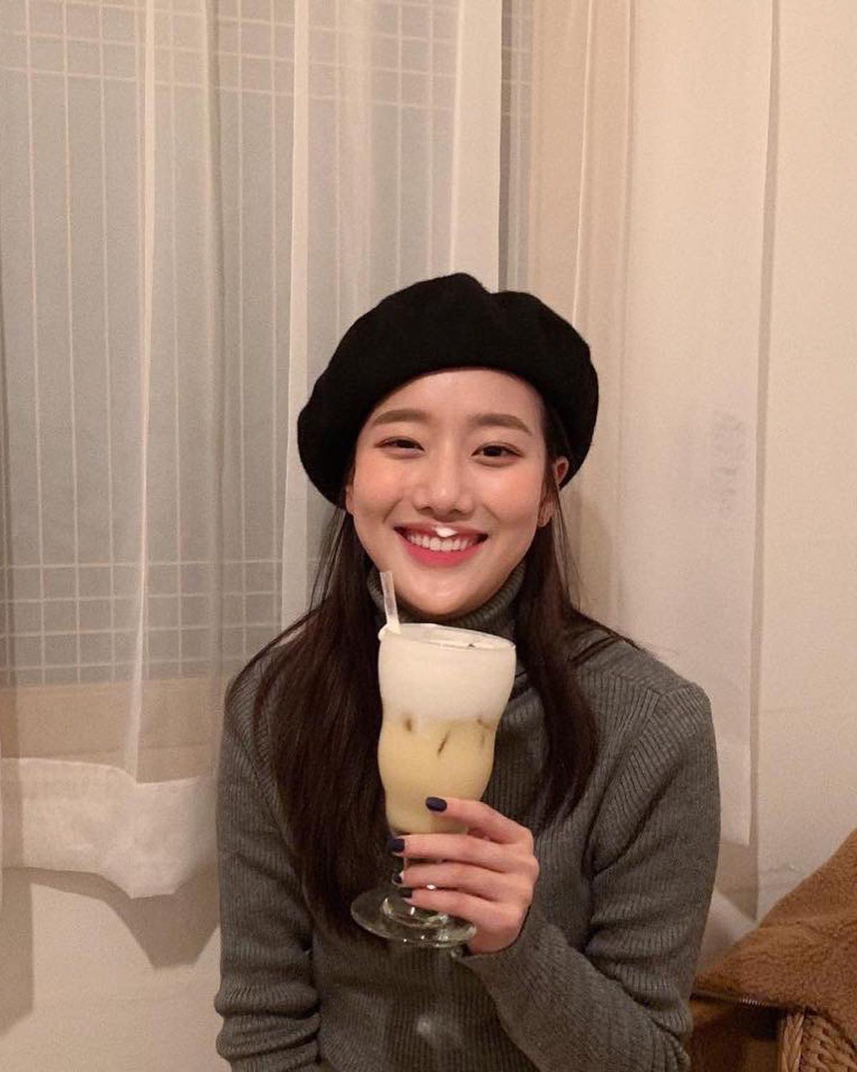 베레모의 계절 준비해볼까🌹🐿 이미지