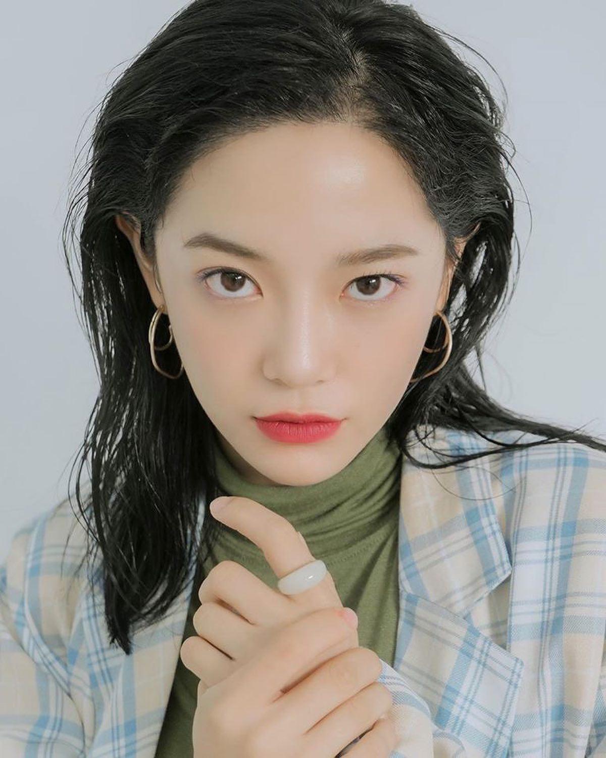 부쩍 청초해진 갓세정 비주얼🍀 이미지