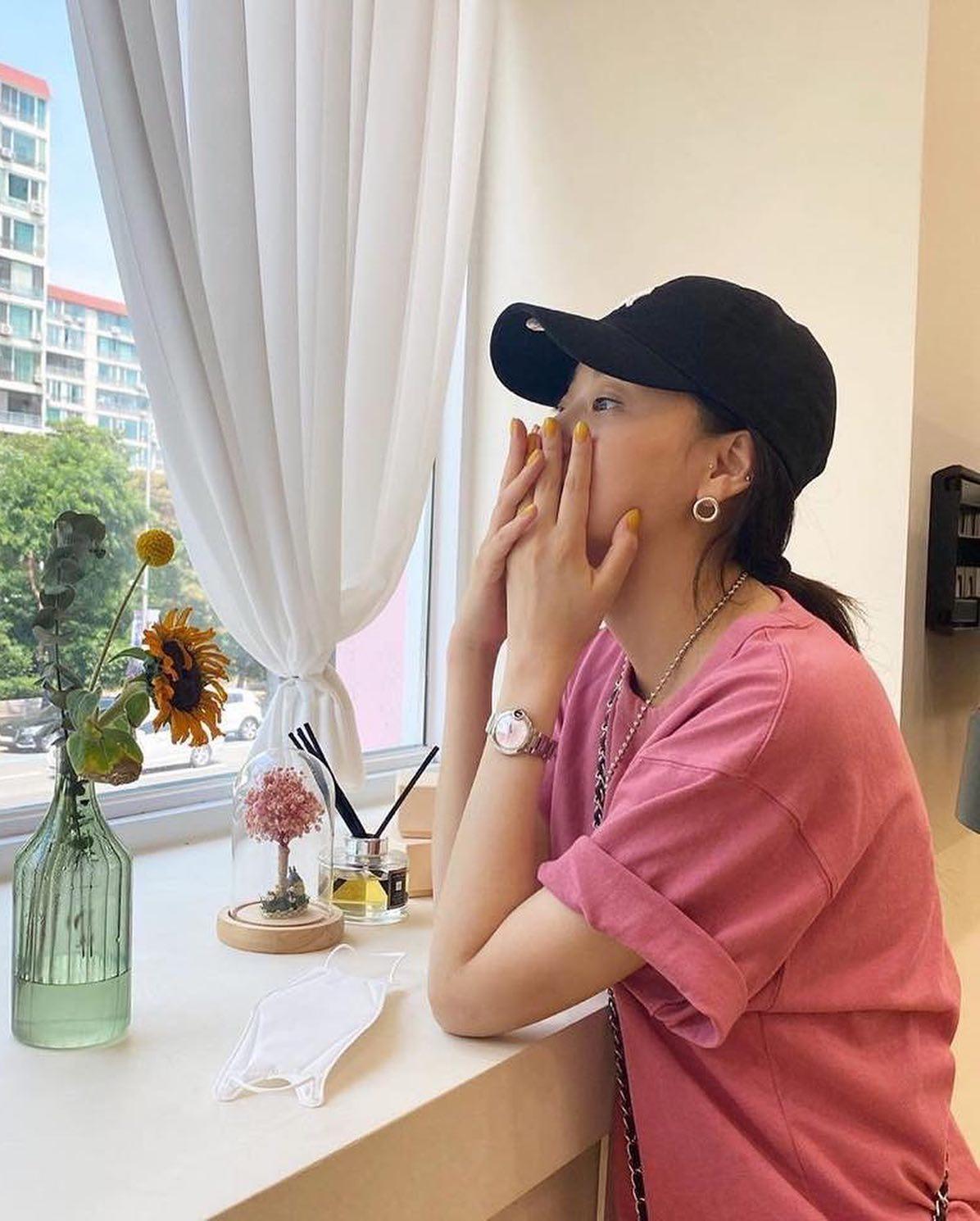 머리 안감은 날, 볼캡 코디🧢🍎 이미지