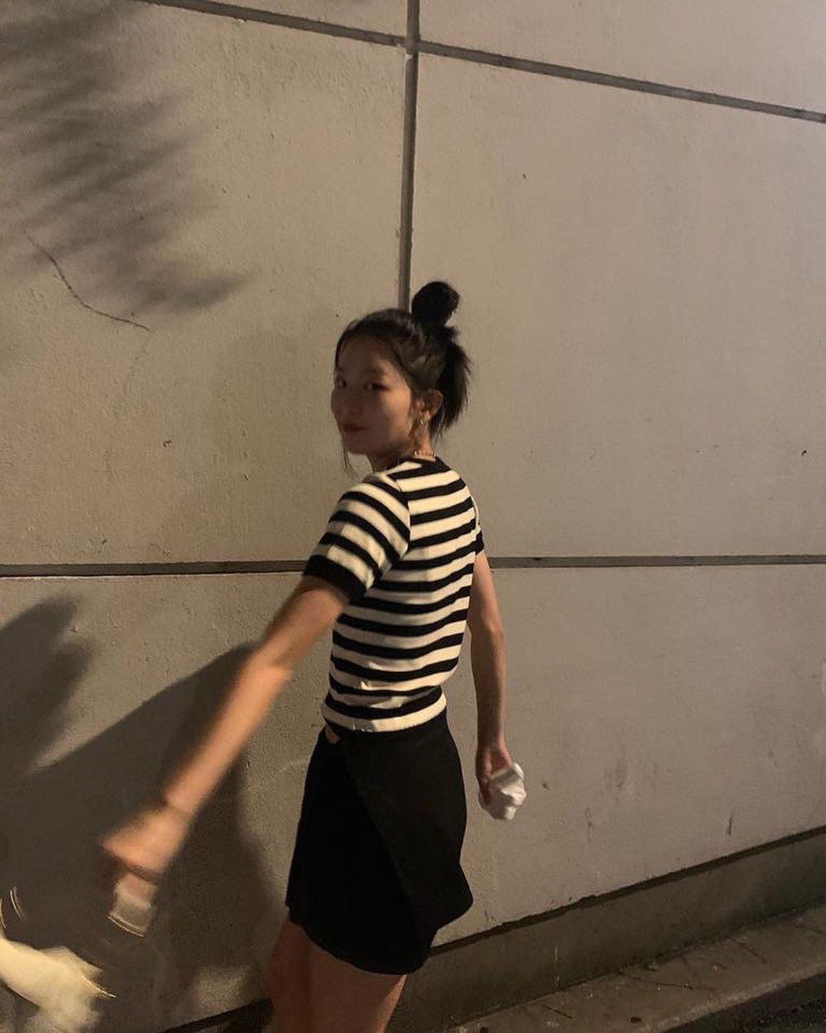 일주일 스트라이프 돌려입기🖤 이미지