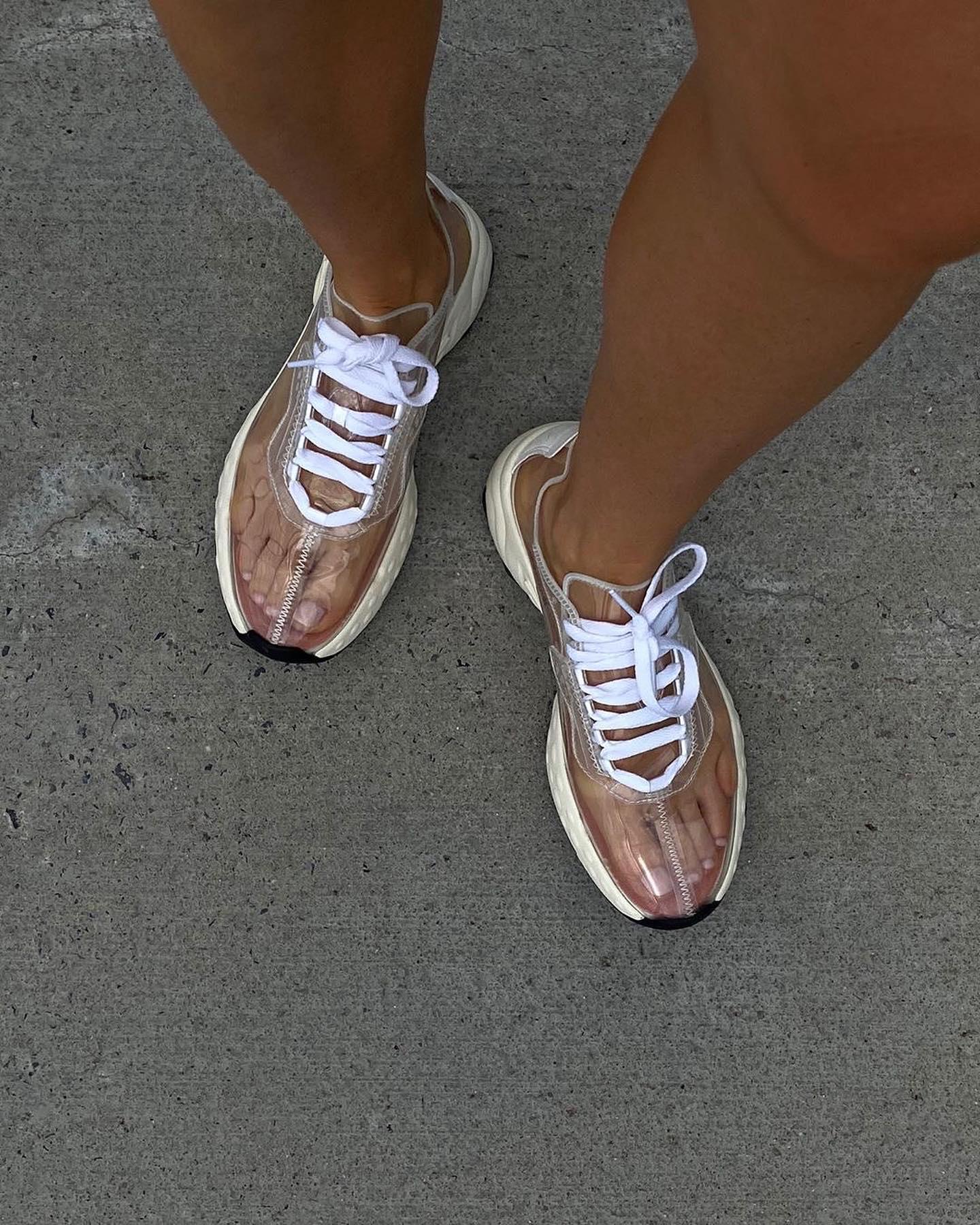 인싸 아크네 발꼬락 슈즈🦶🔥 이미지