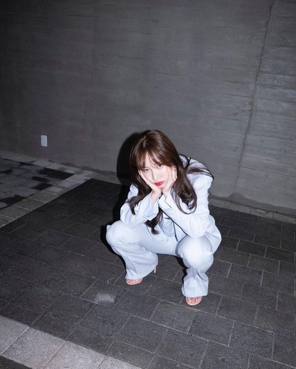 하니의 미니멀한 패션코드✨ 이미지7
