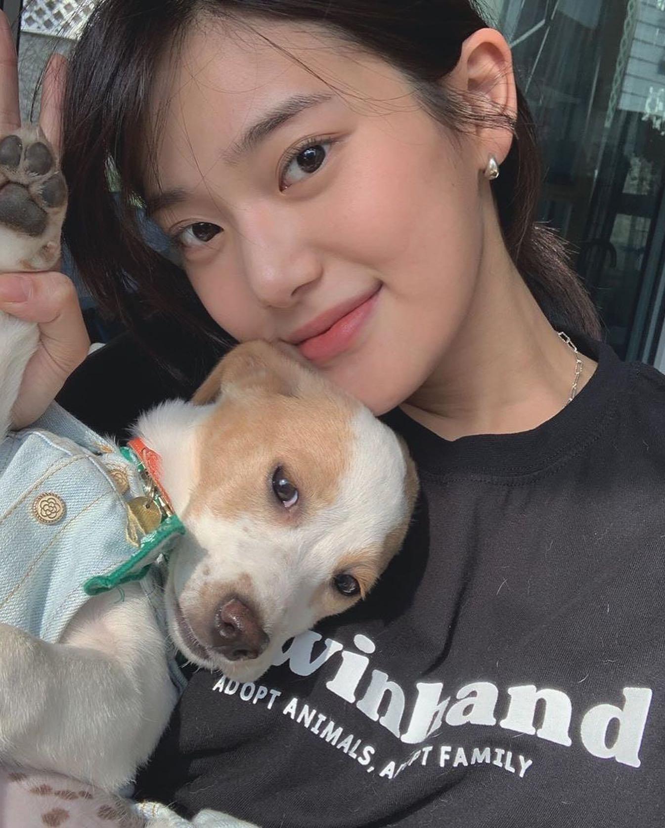 가수 민서의 여름코디🌸 이미지8