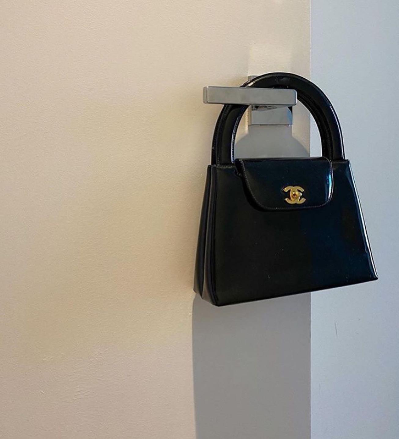 조합 중 조합💛🖤블랙 + 골드 이미지"