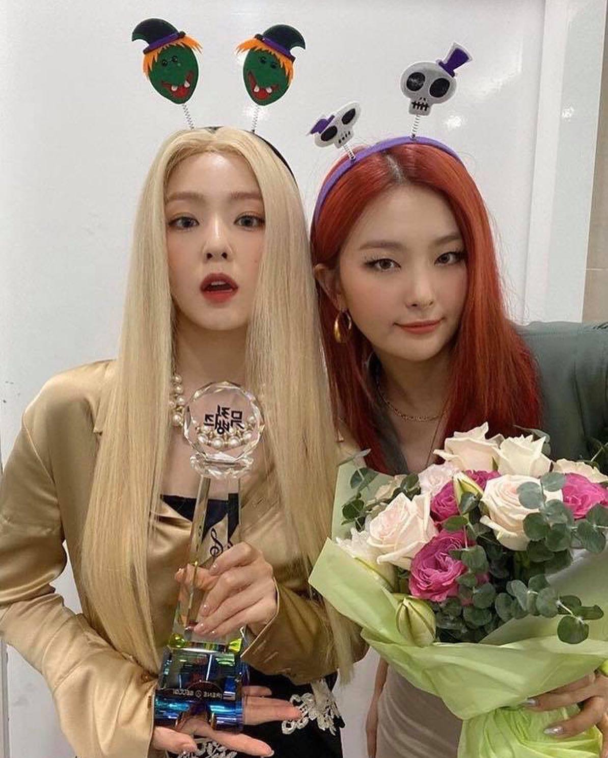 뿌리 흑발로 자라기 금지❌💛 이미지7