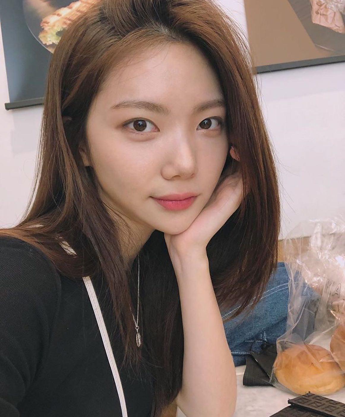 예쁜 심플 일상룩 구경 이가은💕 이미지8