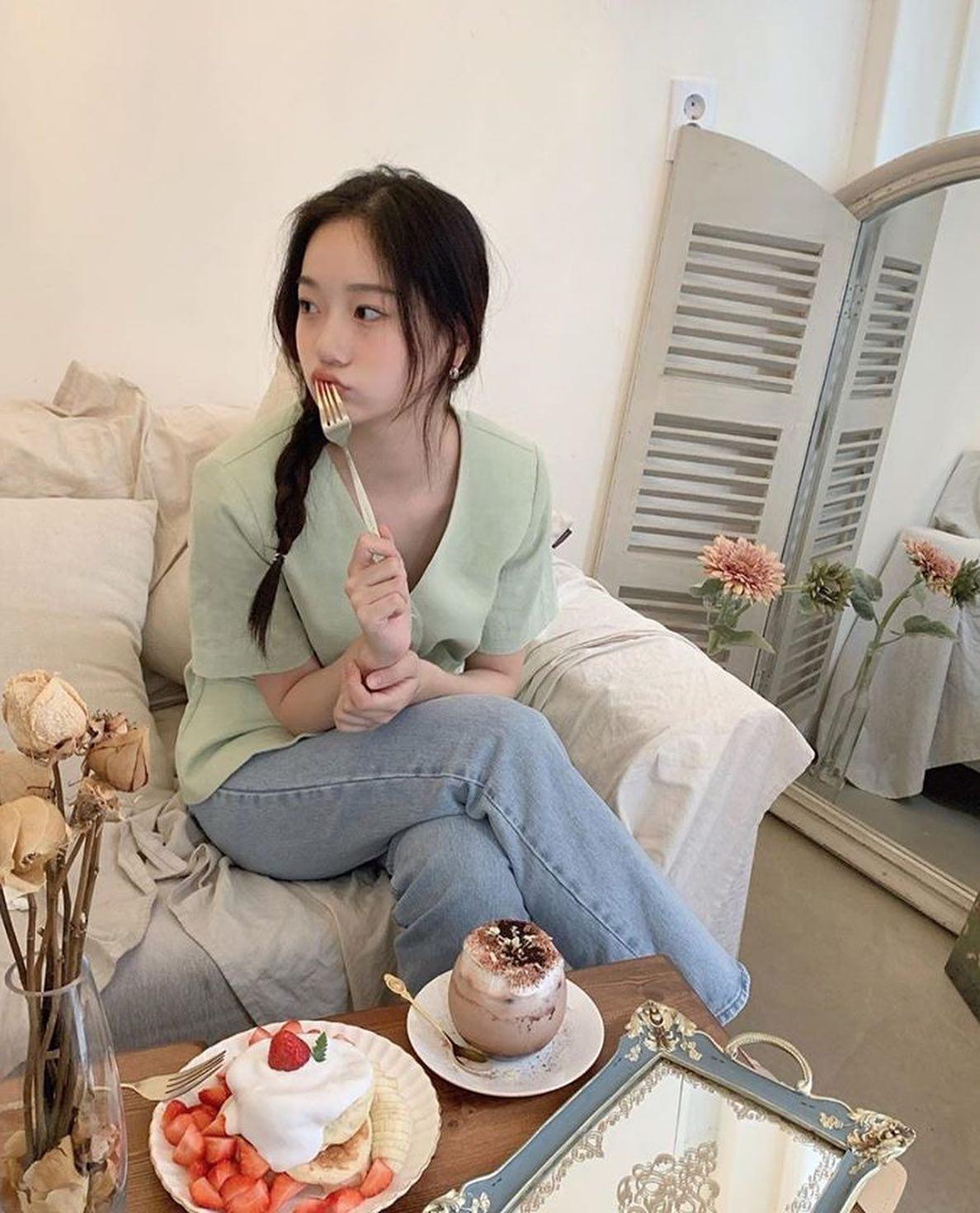 요즘 주목받는 그녀 조승희🍒 이미지1