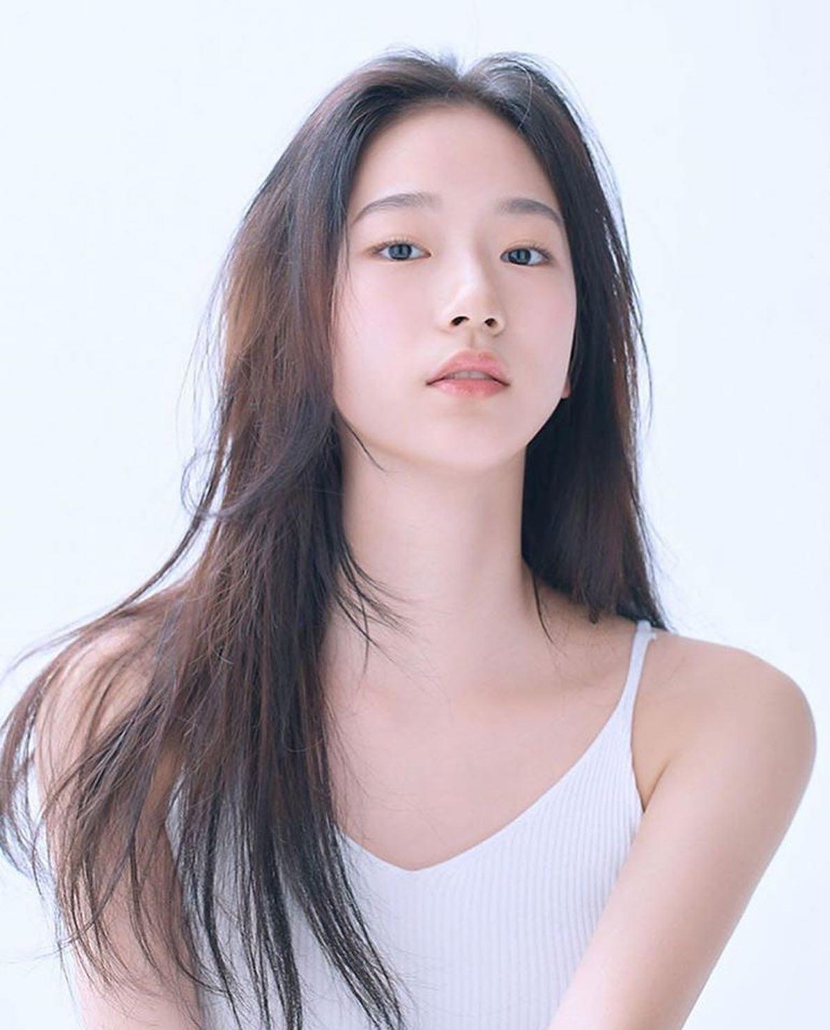 요즘 주목받는 그녀 조승희🍒 이미지6