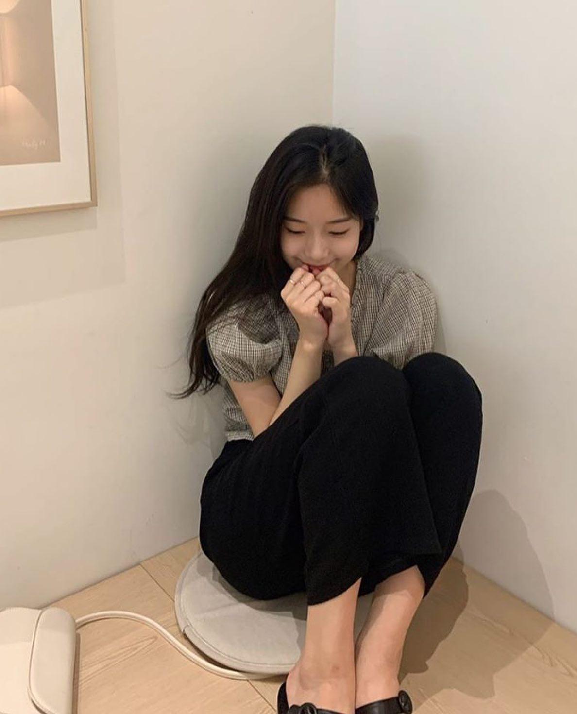요즘 주목받는 그녀 조승희🍒 이미지8