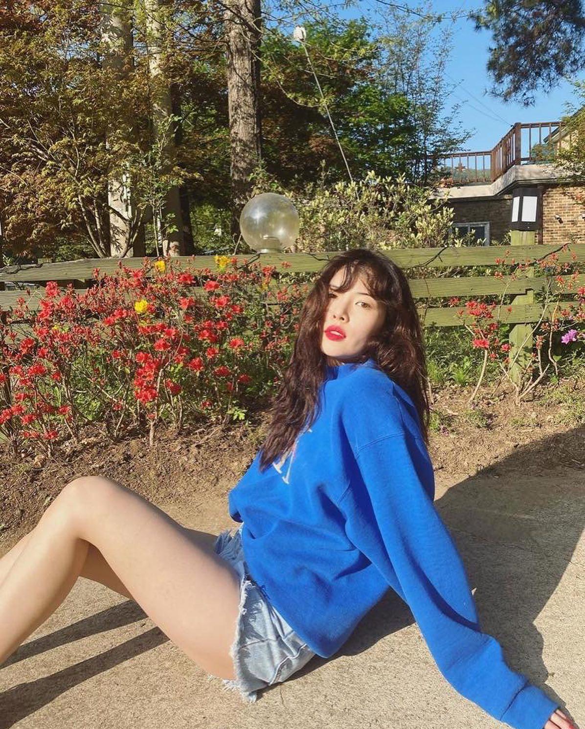 옷장 속 청량 블루 꺼내입기🐳 이미지