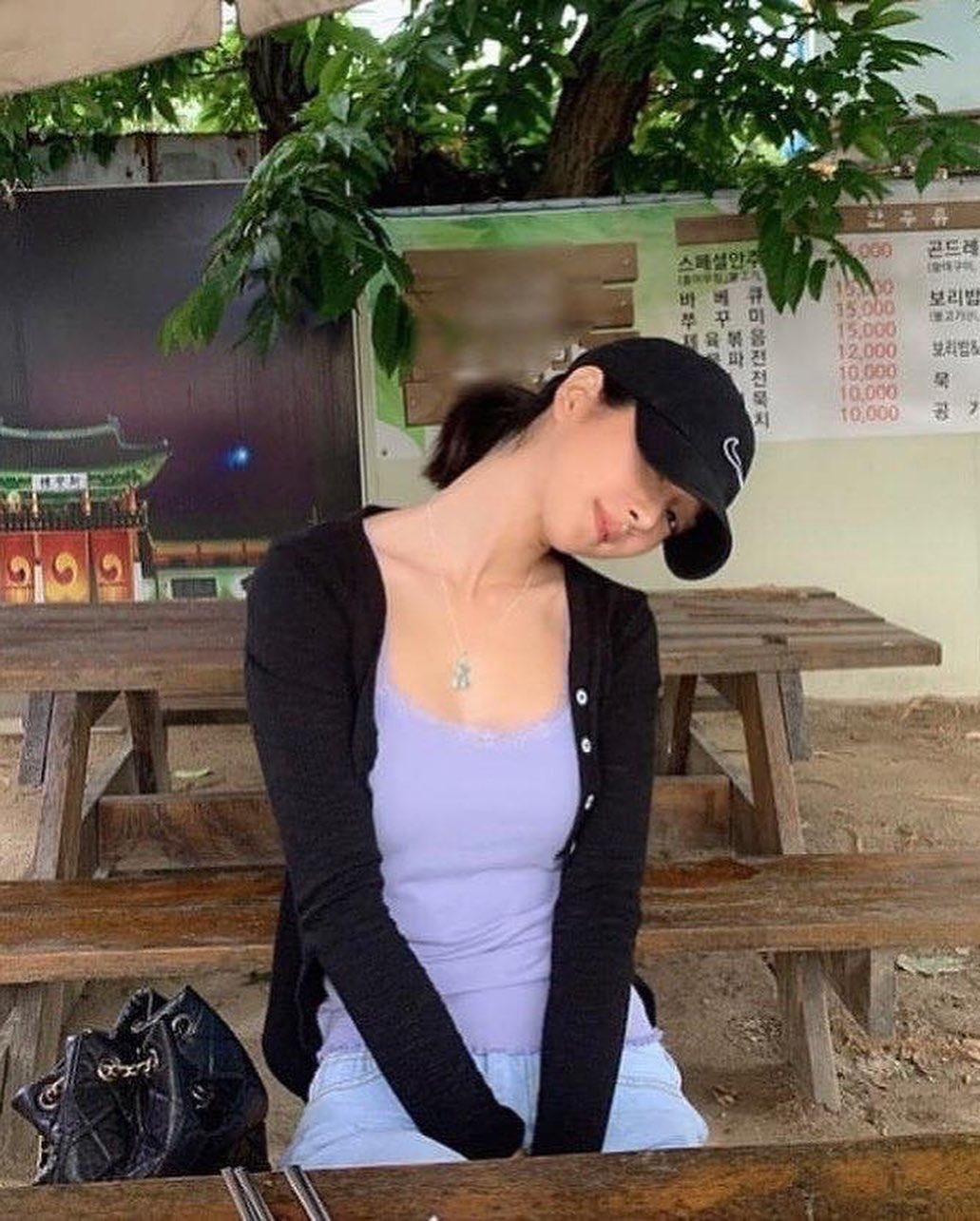 요즘 젤 핫한 서예지💕 소두👍🏻 이미지