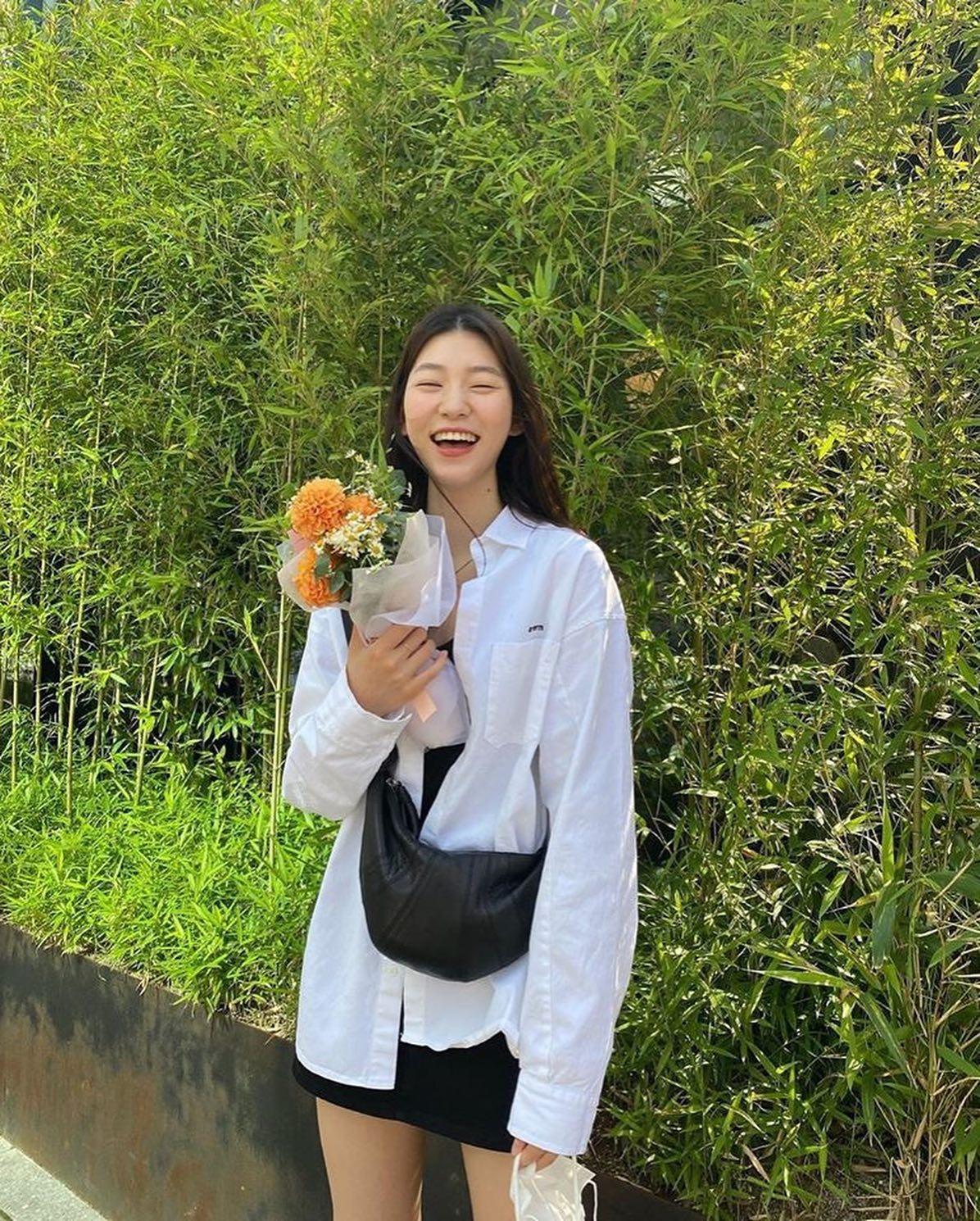모델 청솔의 청순한 스타일링🔵 이미지2