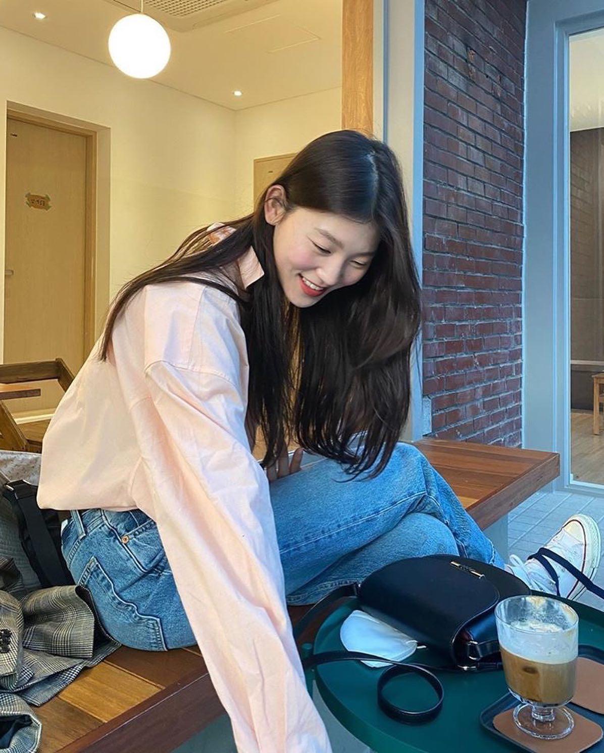 모델 청솔의 청순한 스타일링🔵 이미지5