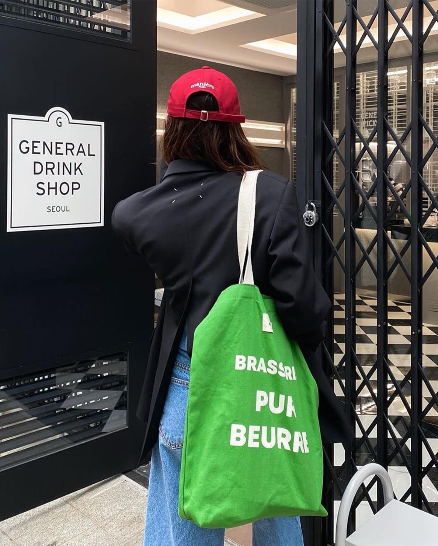 데일리에 좋다는💚인기 에코백 이미지3