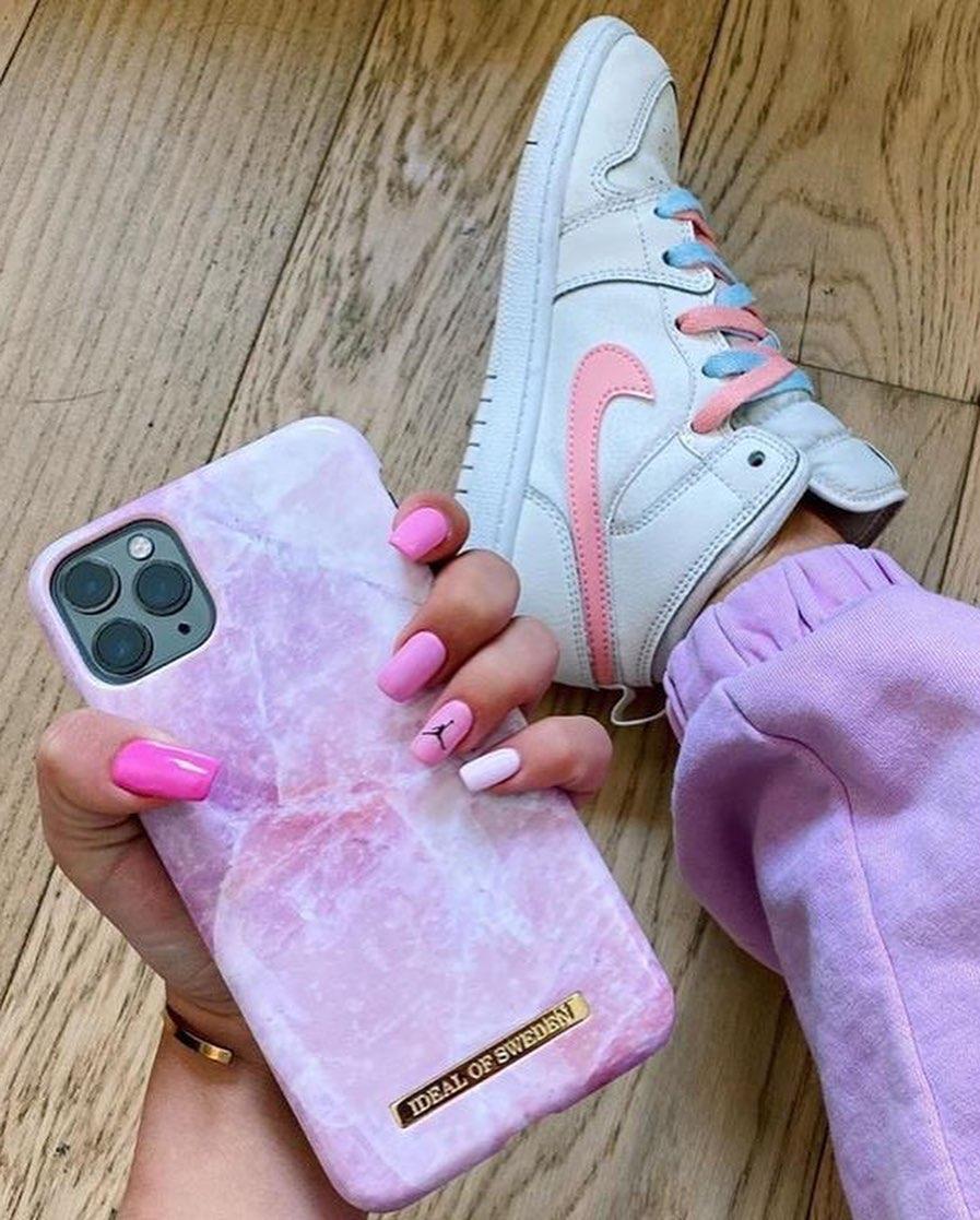 네일도 나이키랑 깔맞춤💅🏼 이미지