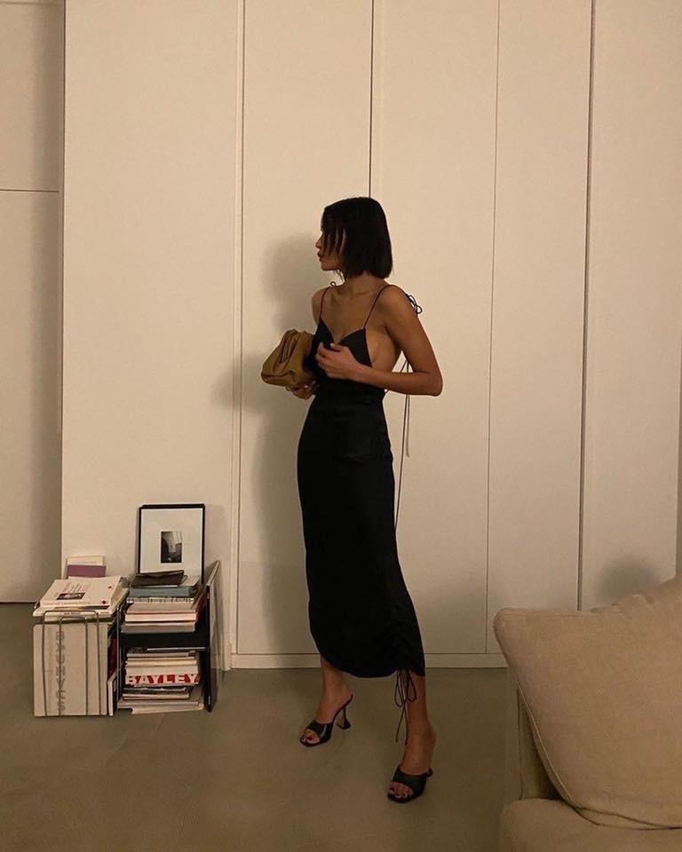 시크한 무드의 블랙슬립🖤😎 이미지