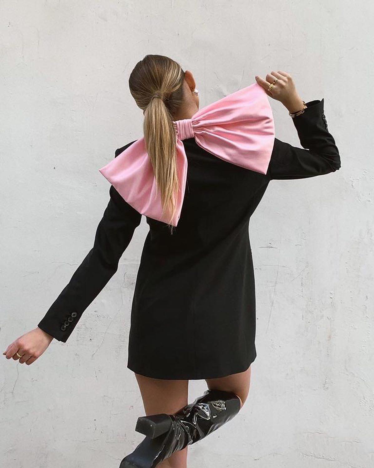 블랙에 핑크로 러블리 더하기💗 이미지