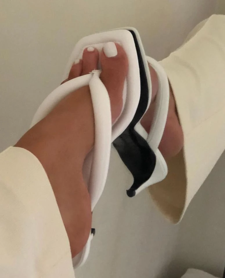 귀염 쪼리 하나 장만할까?😝👡 이미지1