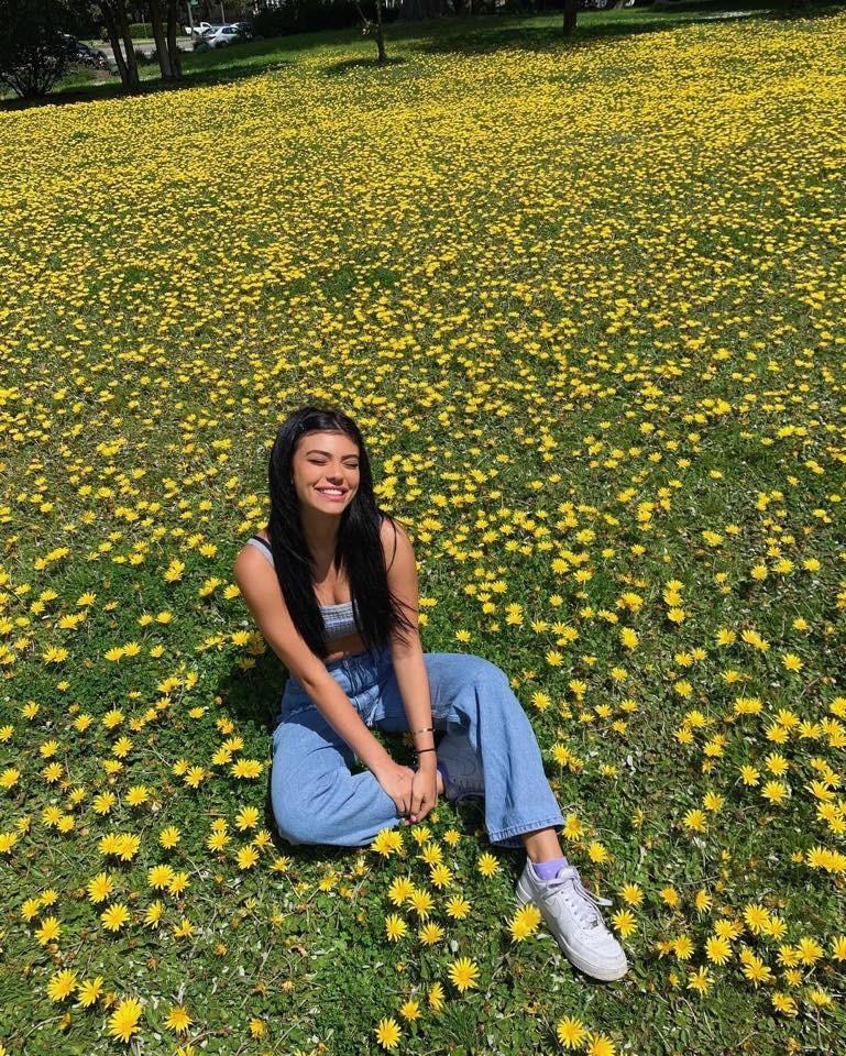 연청으로 산뜻한 외출😙🌿 이미지"