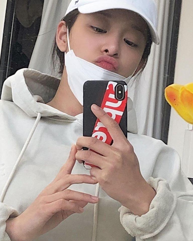 수수한 매력🧡 설인아 꾸안꾸 이미지