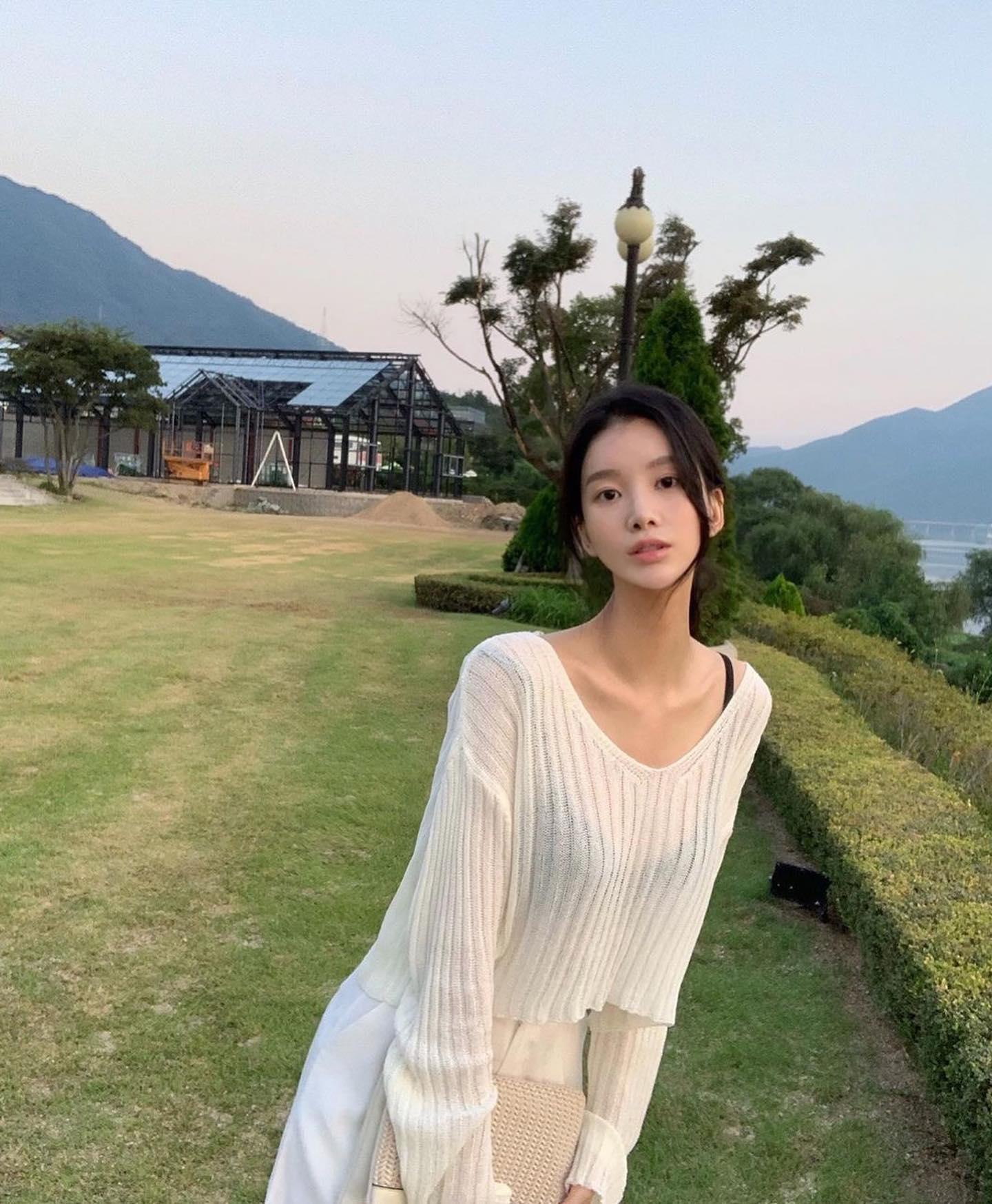 청초한 미모 이효나 스타일링🍒 이미지5