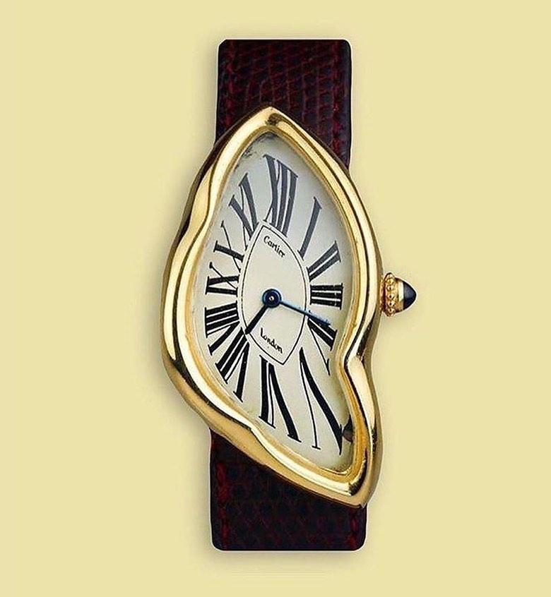 매력적💥까르띠에 크래쉬 워치 이미지