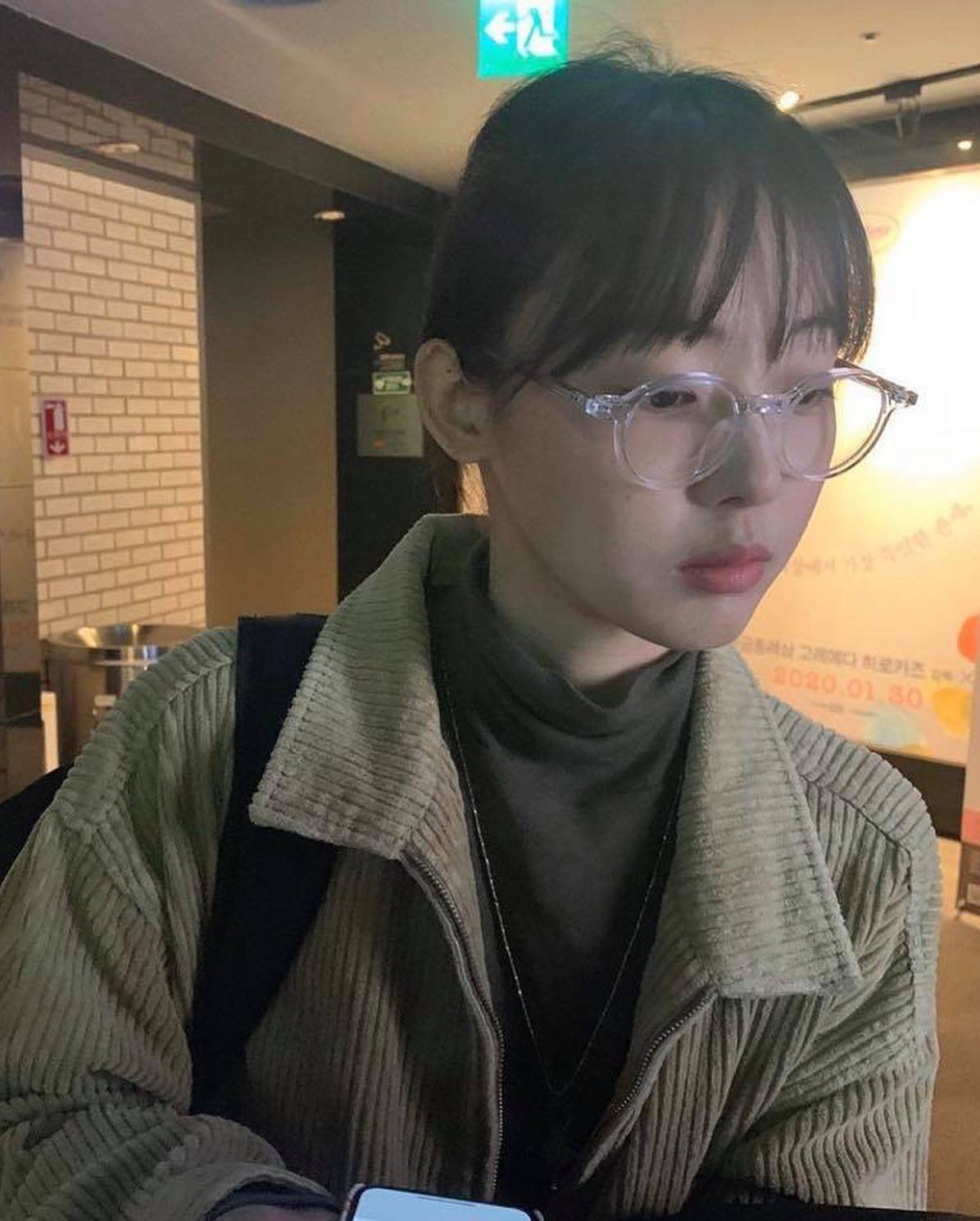 2프로 부족할 땐 안경 하나🤓 이미지