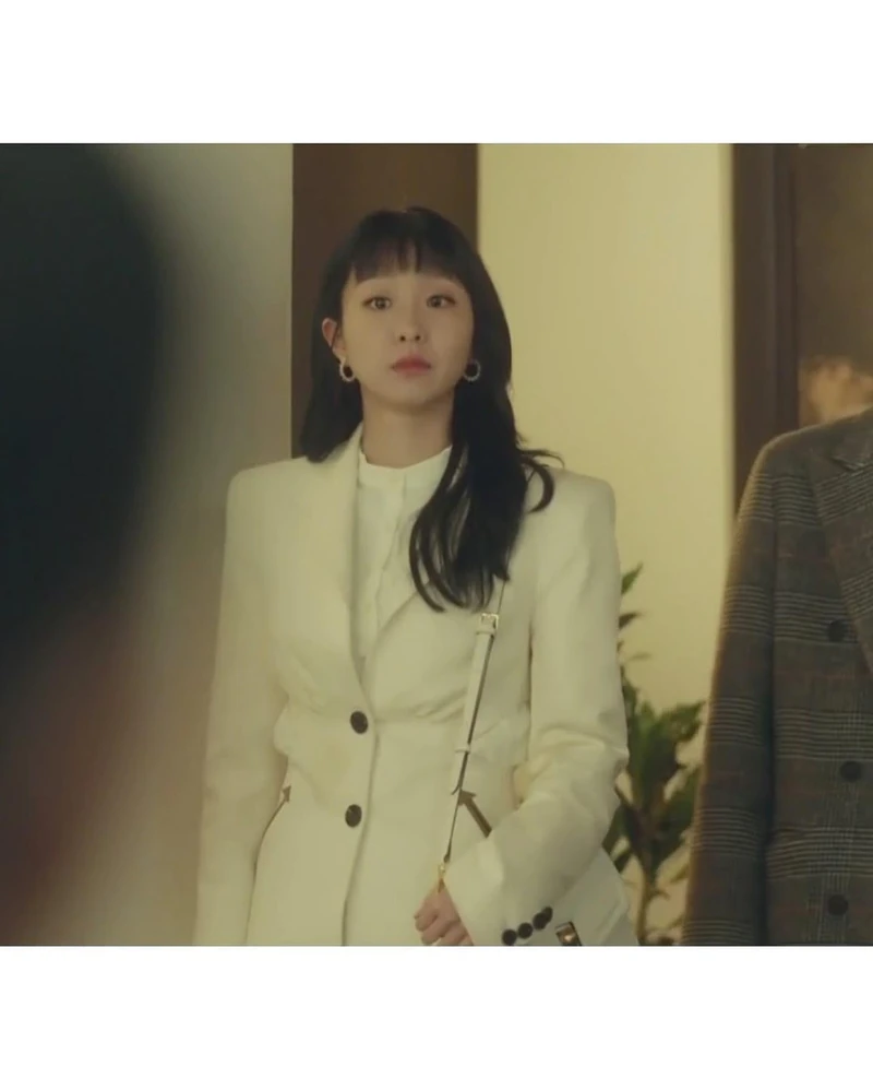 김다미처럼 화이트🤍@참여가자 이미지2